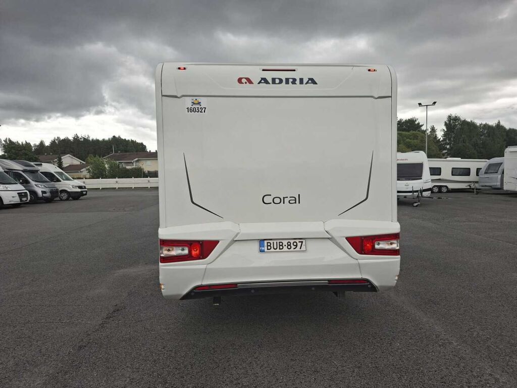 Adria CORAL 670 SL 2016 Valkoinen