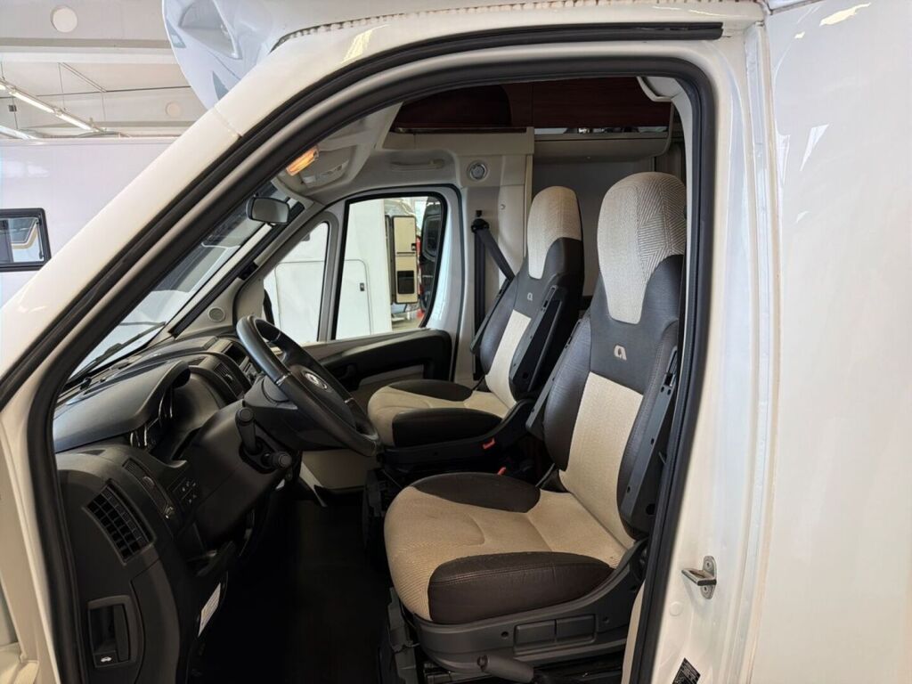 Adria CORAL 670 SL 2016 Valkoinen