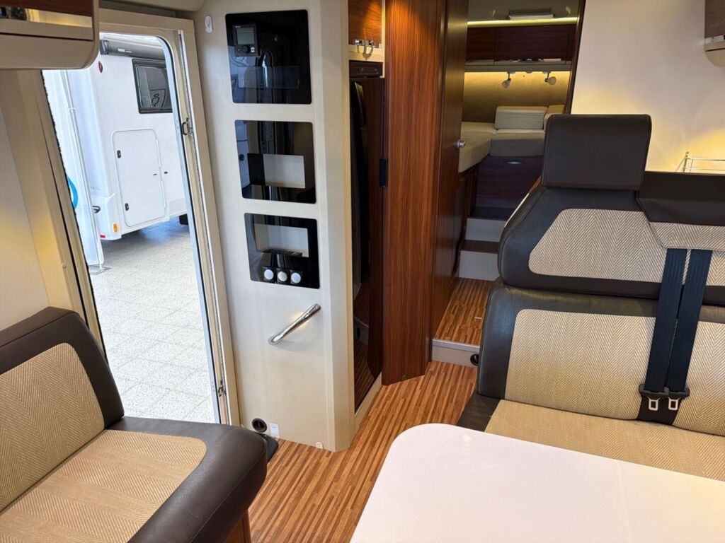 Adria CORAL 670 SL 2016 Valkoinen