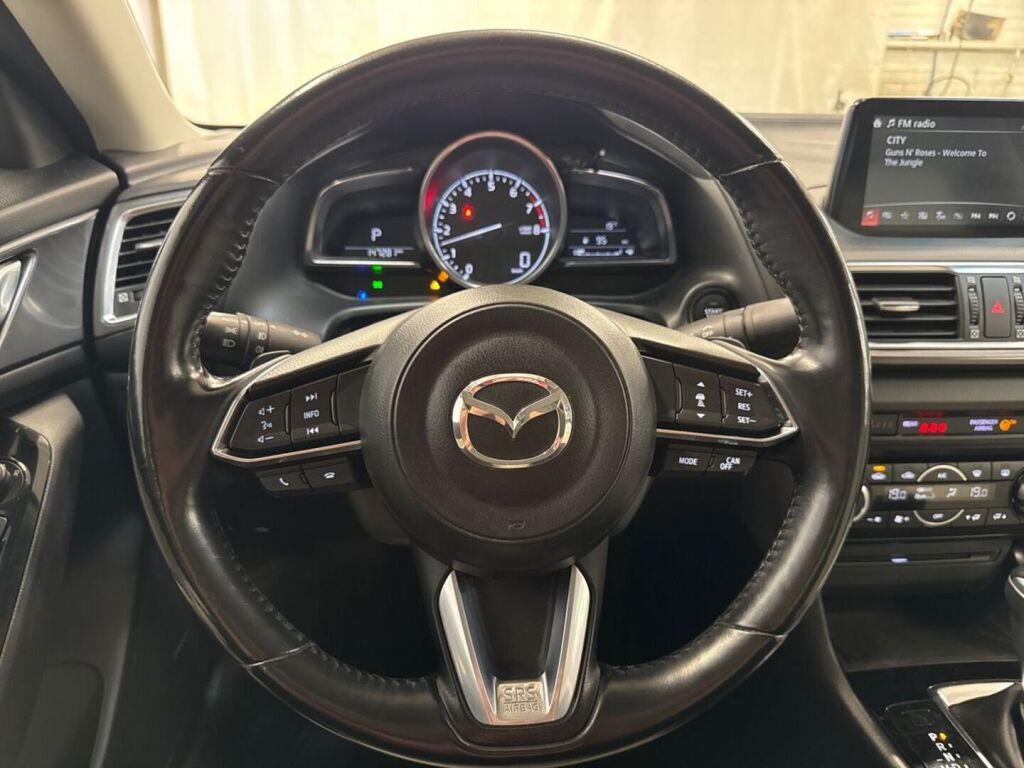 Mazda Mazda3 2017 Harmaa