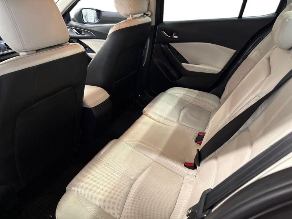 Mazda Mazda3 2017 Harmaa