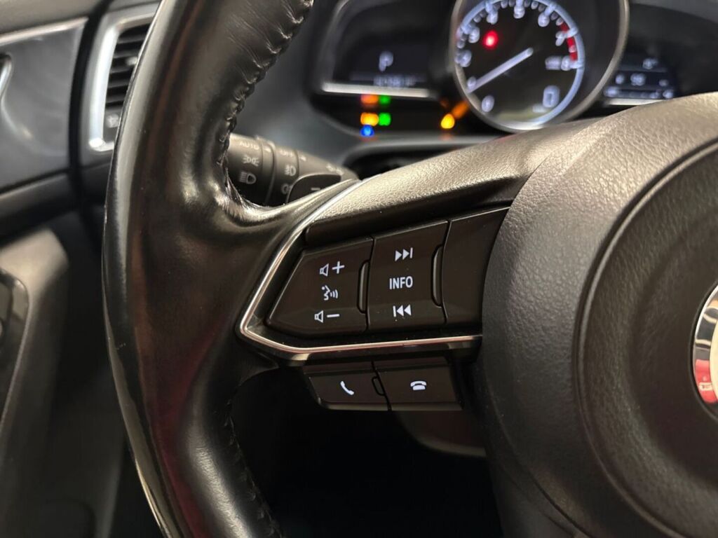 Mazda Mazda3 2017 Harmaa