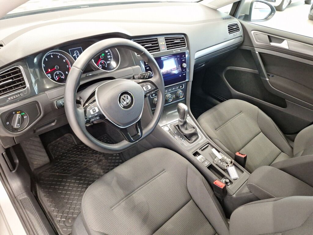 Volkswagen Golf 2017 Harmaa