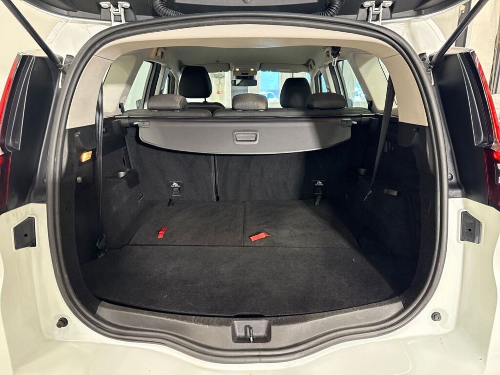 Renault Grand Scenic 2017 Valkoinen