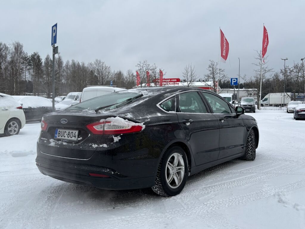 Ford Mondeo 2017 Musta