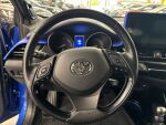 Toyota C-HR 2017 Sininen