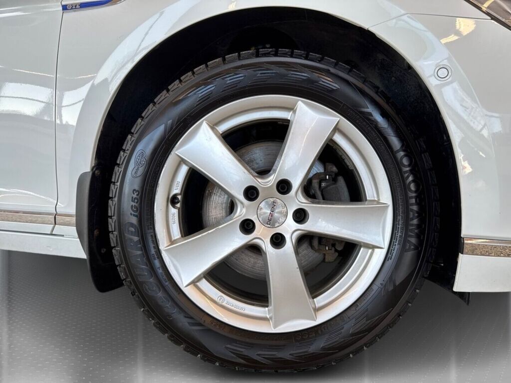 Volkswagen Passat 2017 Valkoinen