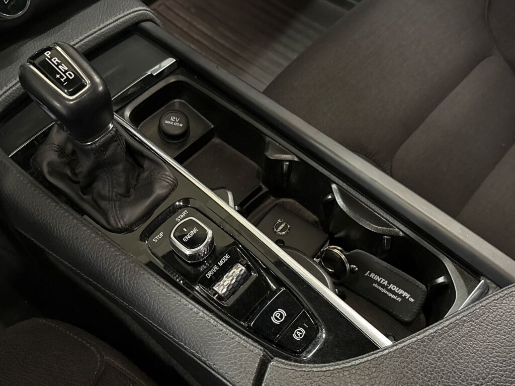 Volvo V90 2017 Valkoinen