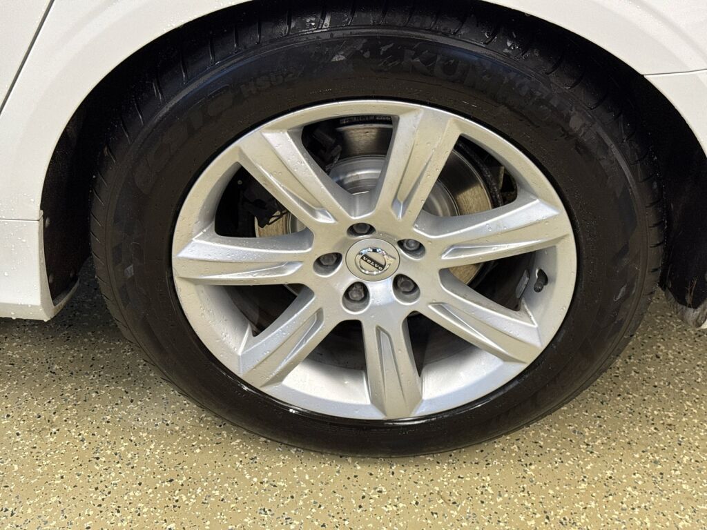 Volvo V90 2017 Valkoinen