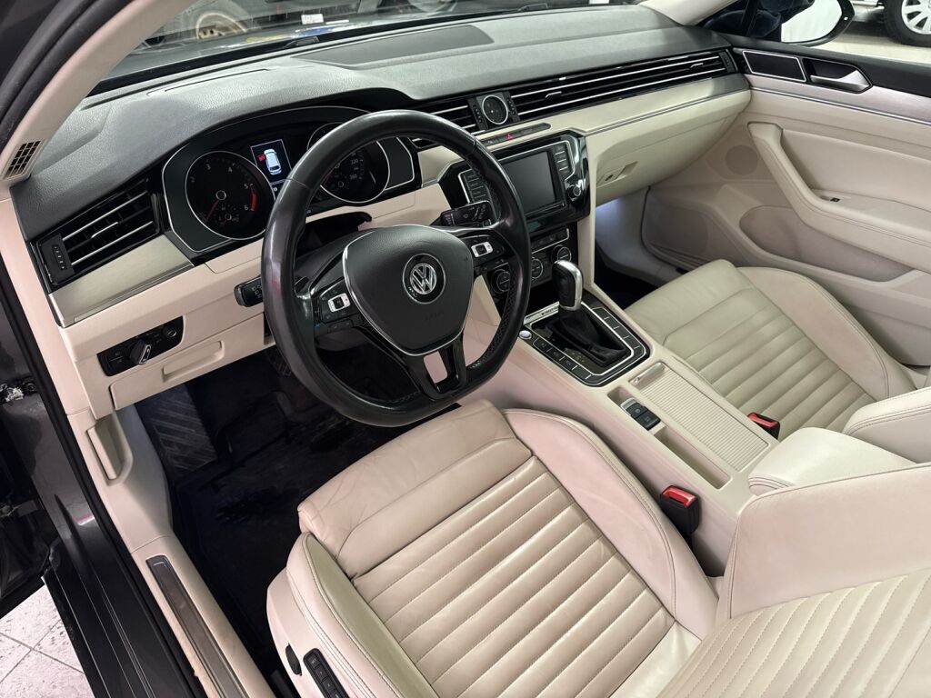 Volkswagen Passat 2016 Harmaa