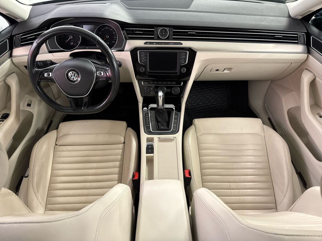 Volkswagen Passat 2016 Harmaa