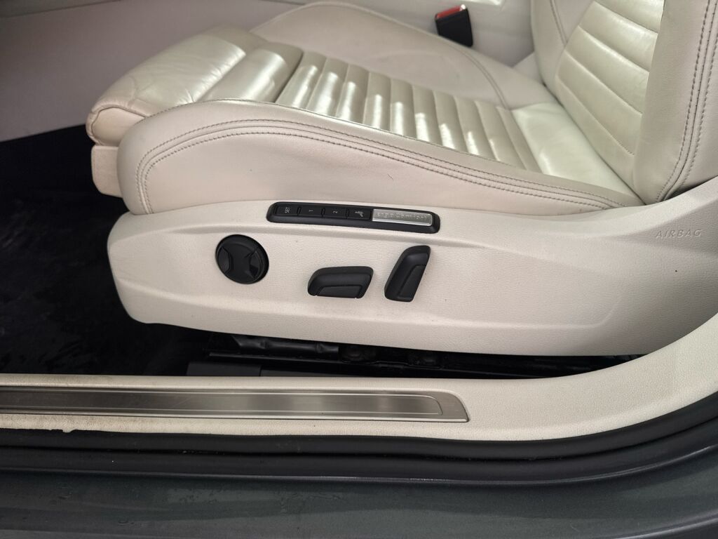 Volkswagen Passat 2016 Harmaa