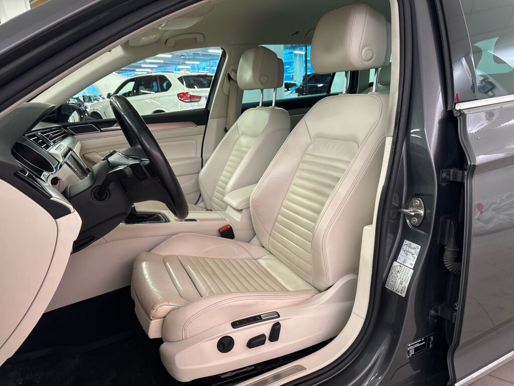 Volkswagen Passat 2016 Harmaa