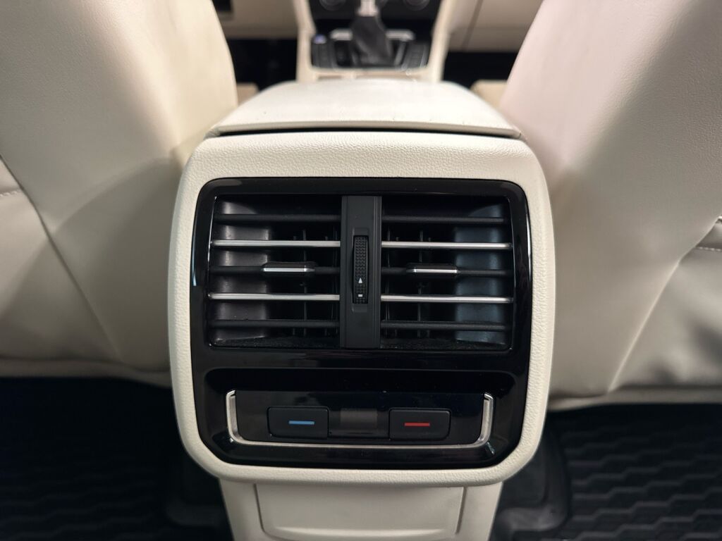 Volkswagen Passat 2016 Harmaa