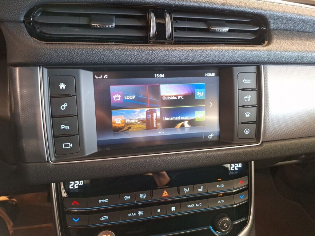 Jaguar XF 2016 Sininen