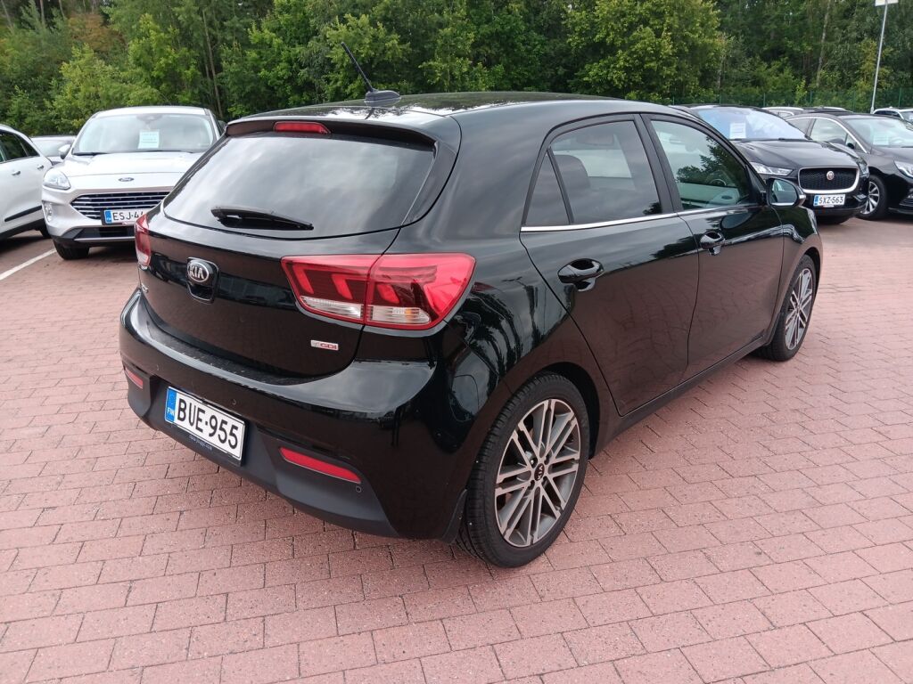 Kia Rio 2017 Musta