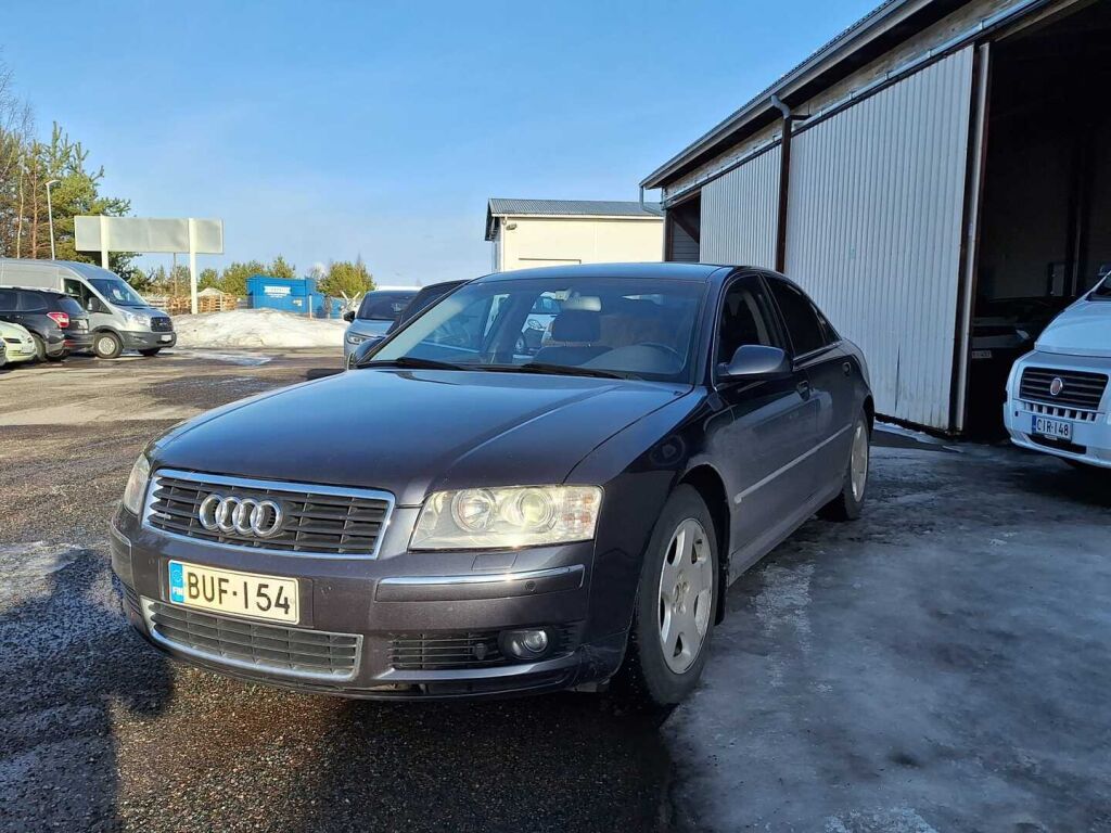 Audi A8 2004 Harmaa