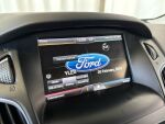 Ford Focus 2015 Musta