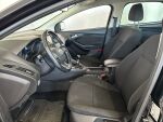 Ford Focus 2015 Musta