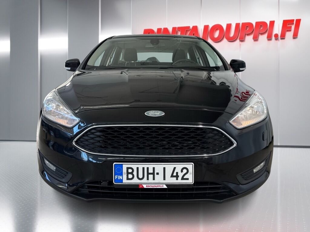 Ford Focus 2015 Musta