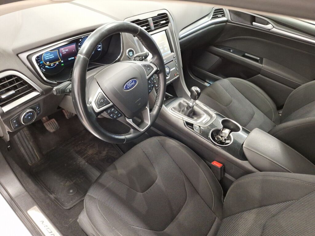 Ford Mondeo 2015 Valkoinen