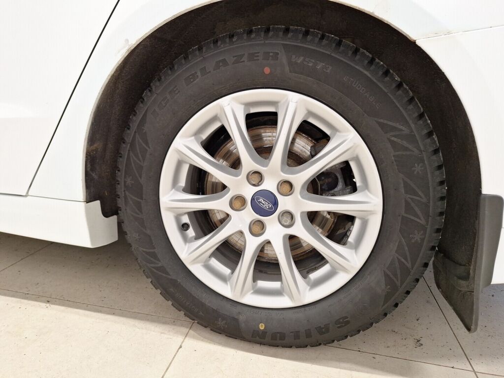 Ford Mondeo 2015 Valkoinen