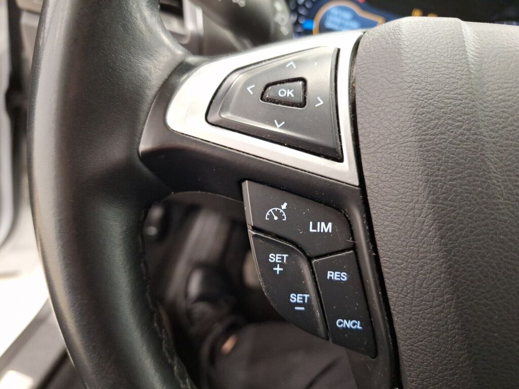 Ford Mondeo 2015 Valkoinen