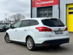 Ford Focus 2015 Valkoinen