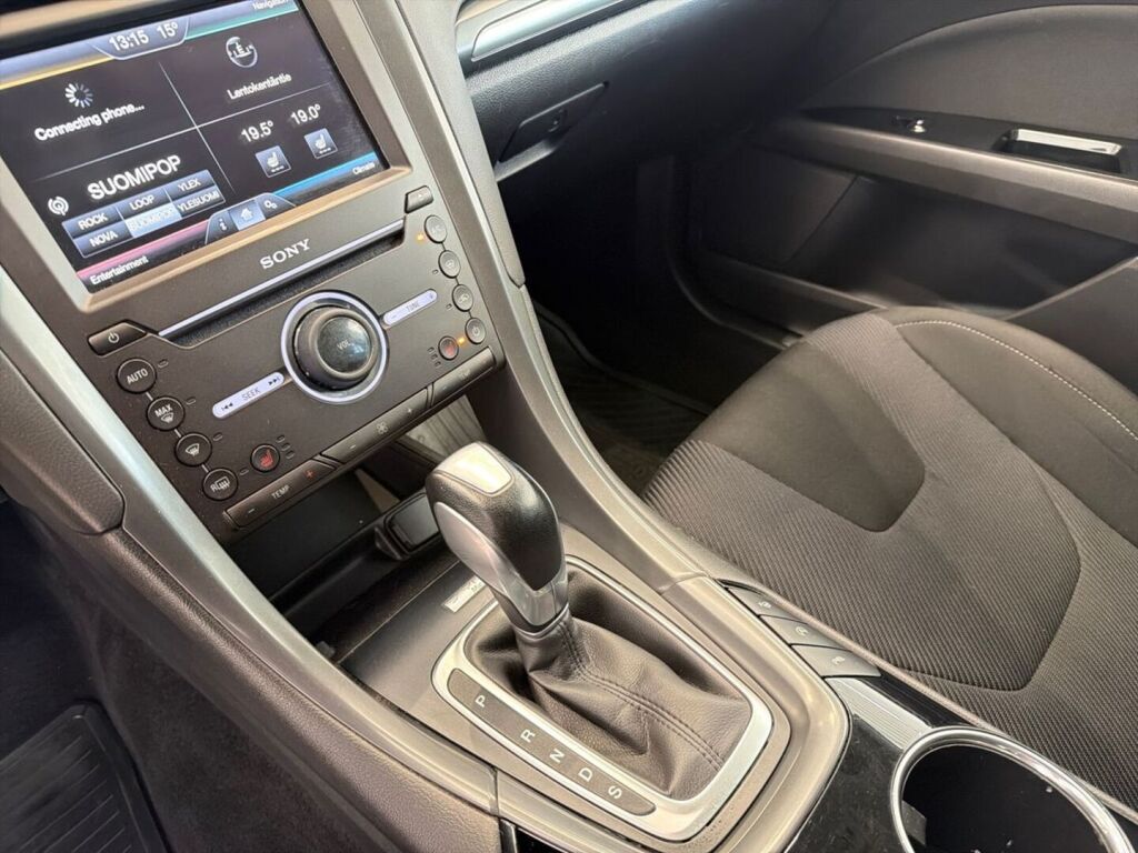 Ford Mondeo 2015 Valkoinen