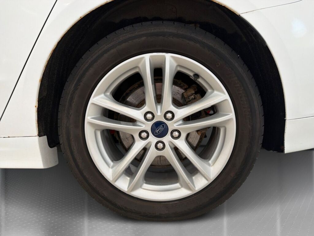 Ford Mondeo 2015 Valkoinen