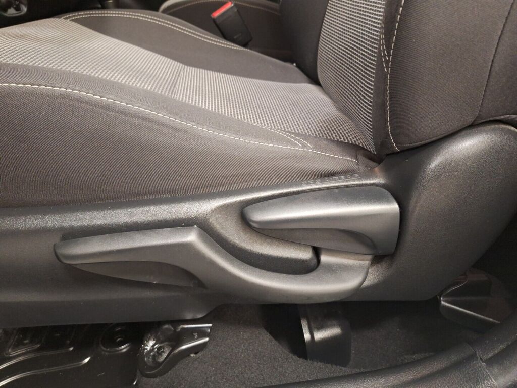 Toyota Yaris 2015 Valkoinen