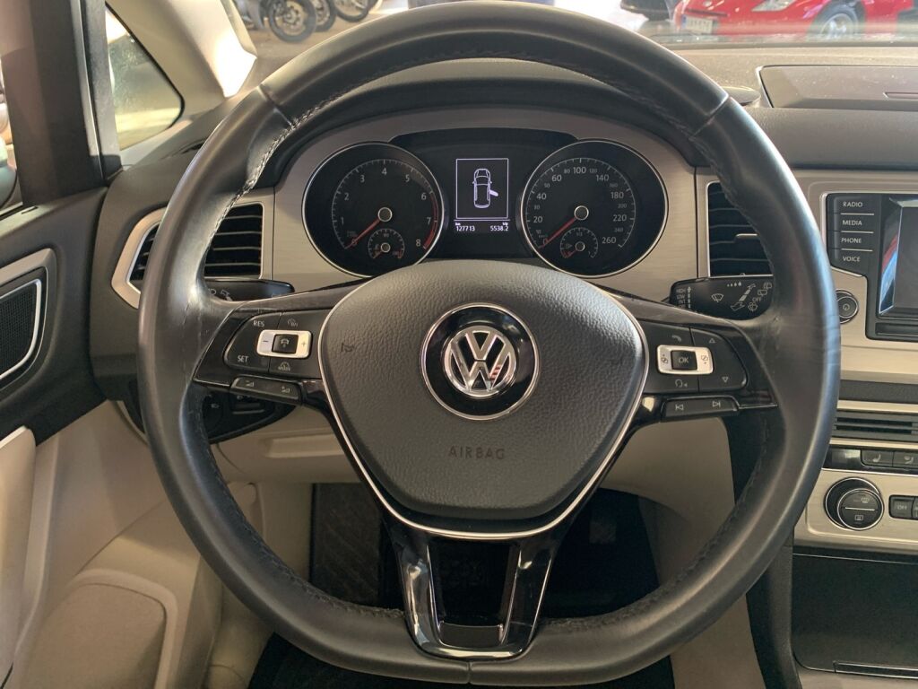 Volkswagen Golf Sportsvan 2015 Harmaa