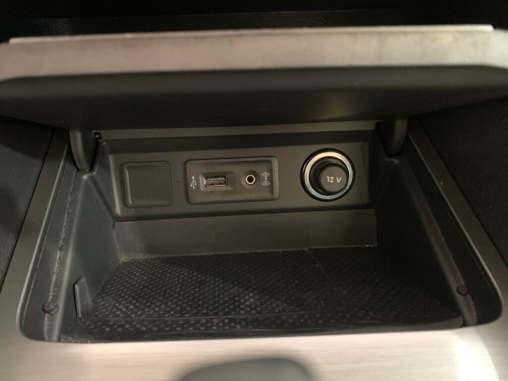 Volkswagen Golf Sportsvan 2015 Harmaa