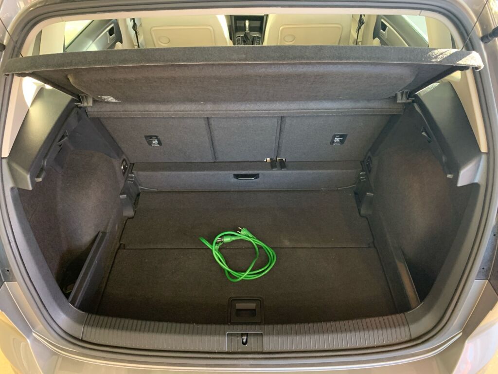 Volkswagen Golf Sportsvan 2015 Harmaa