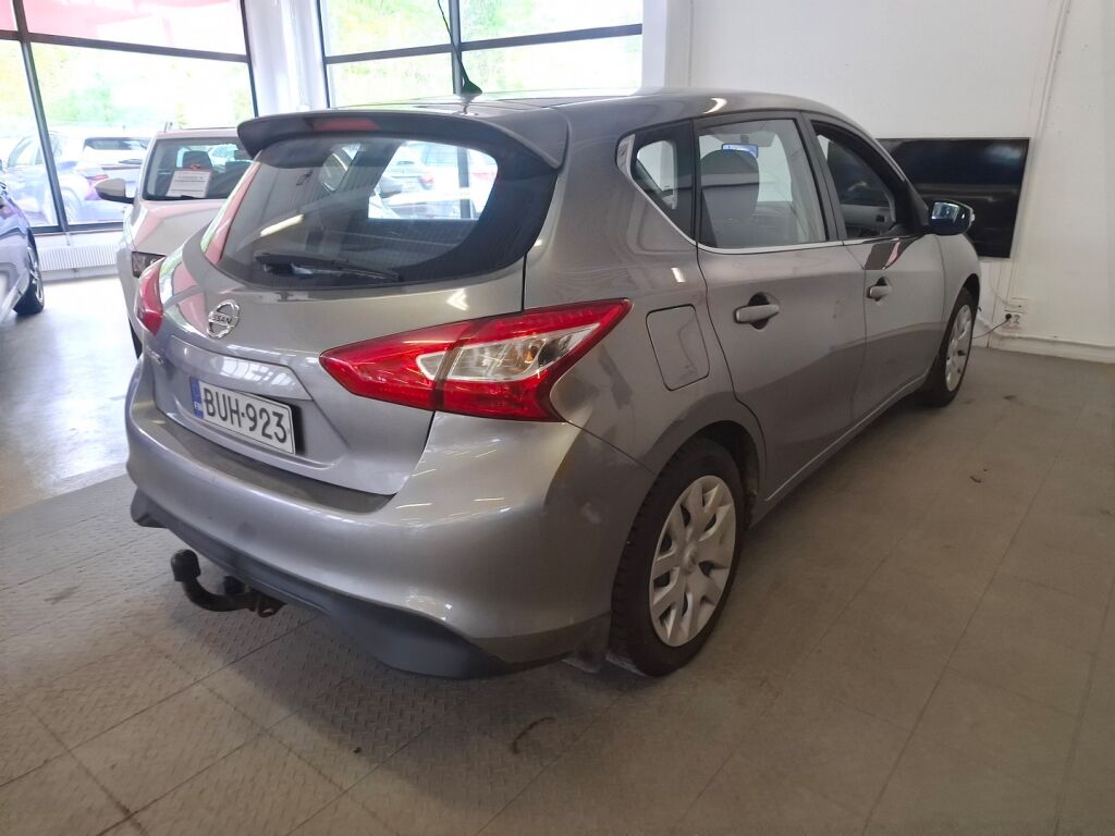 Nissan Pulsar 2015 Harmaa