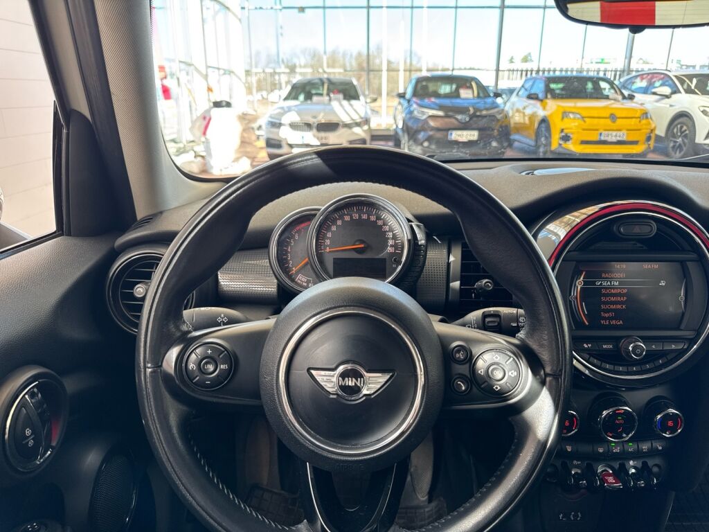 Mini Hatchback 2015 Harmaa