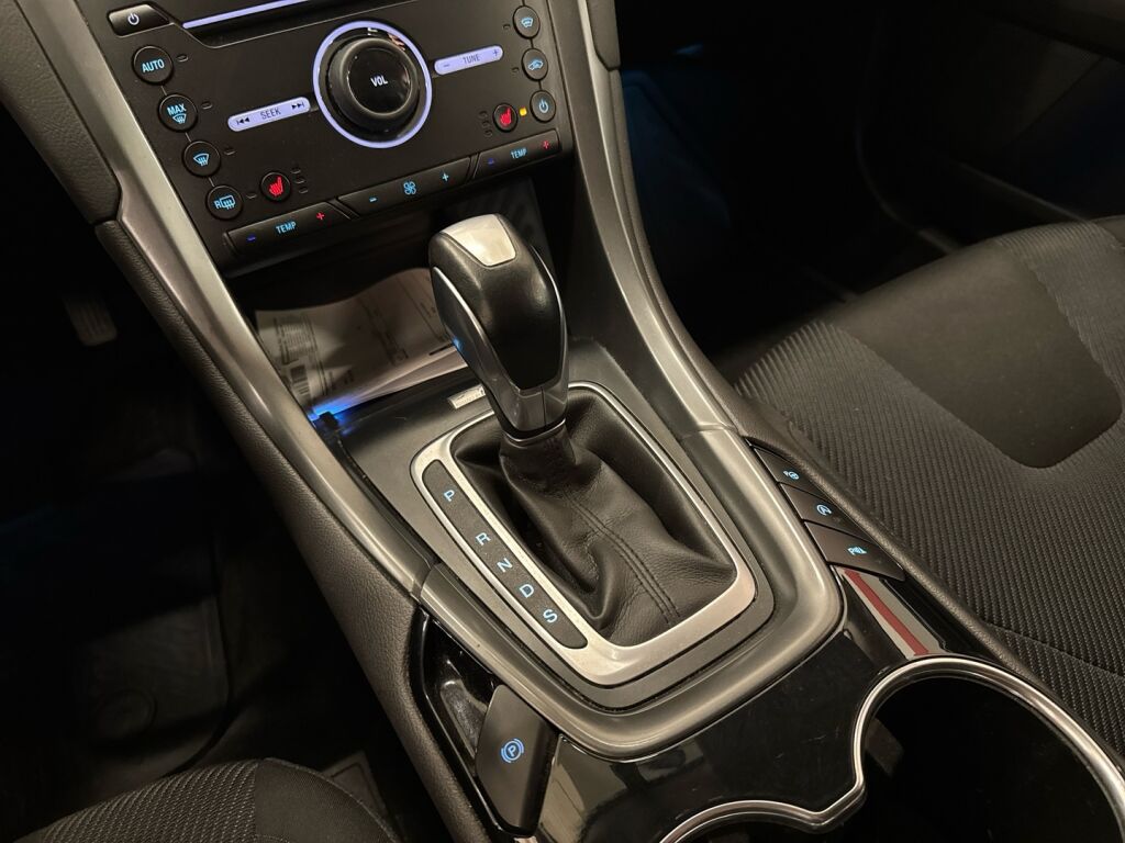 Ford Mondeo 2015 Harmaa