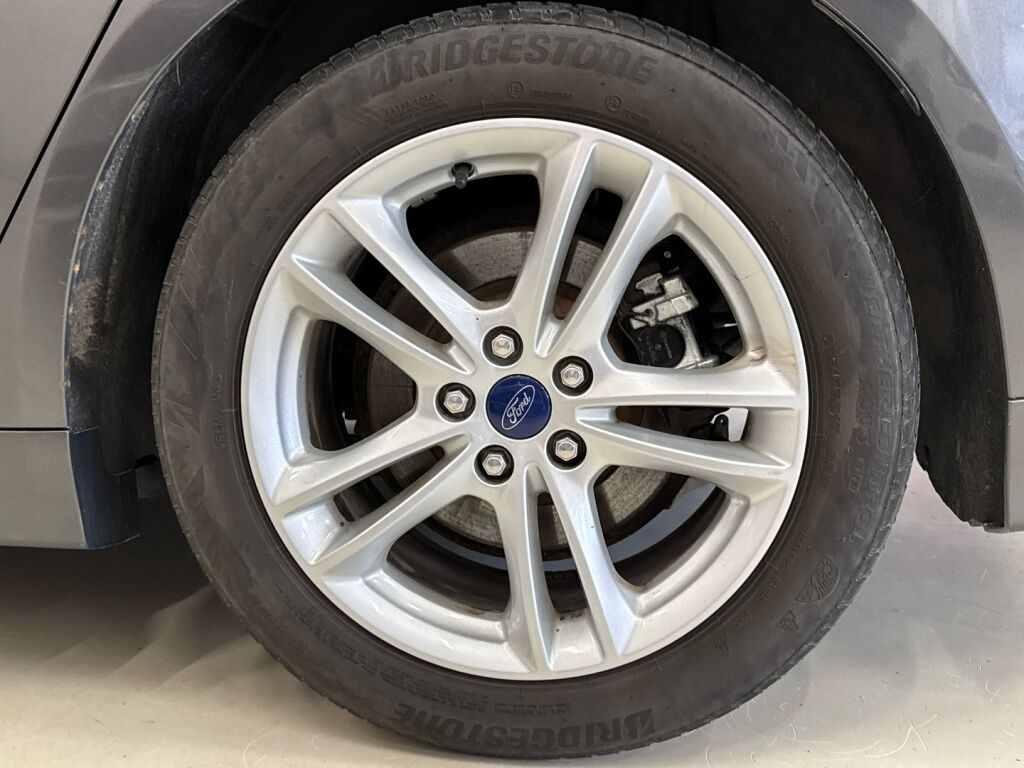 Ford Mondeo 2015 Harmaa