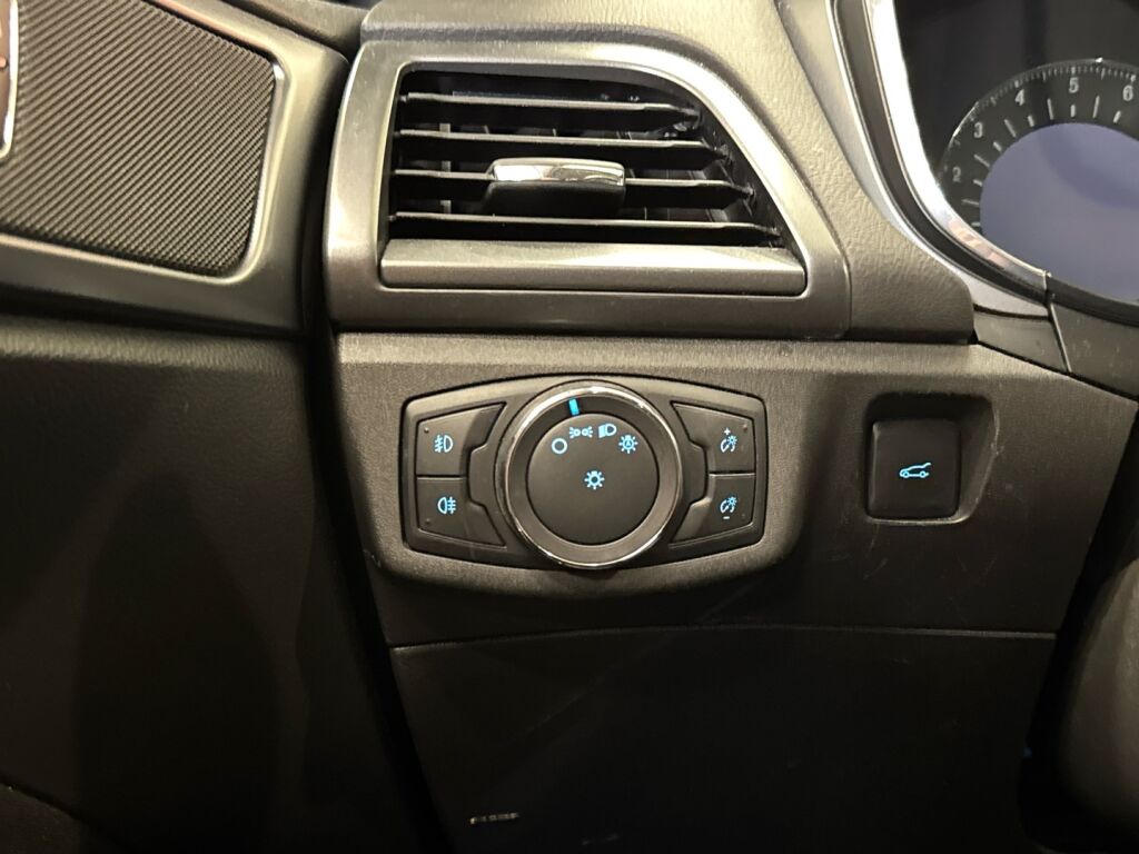 Ford Mondeo 2015 Harmaa