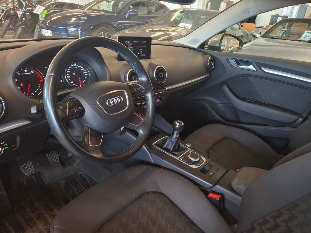 Audi A3 2015 Hopea