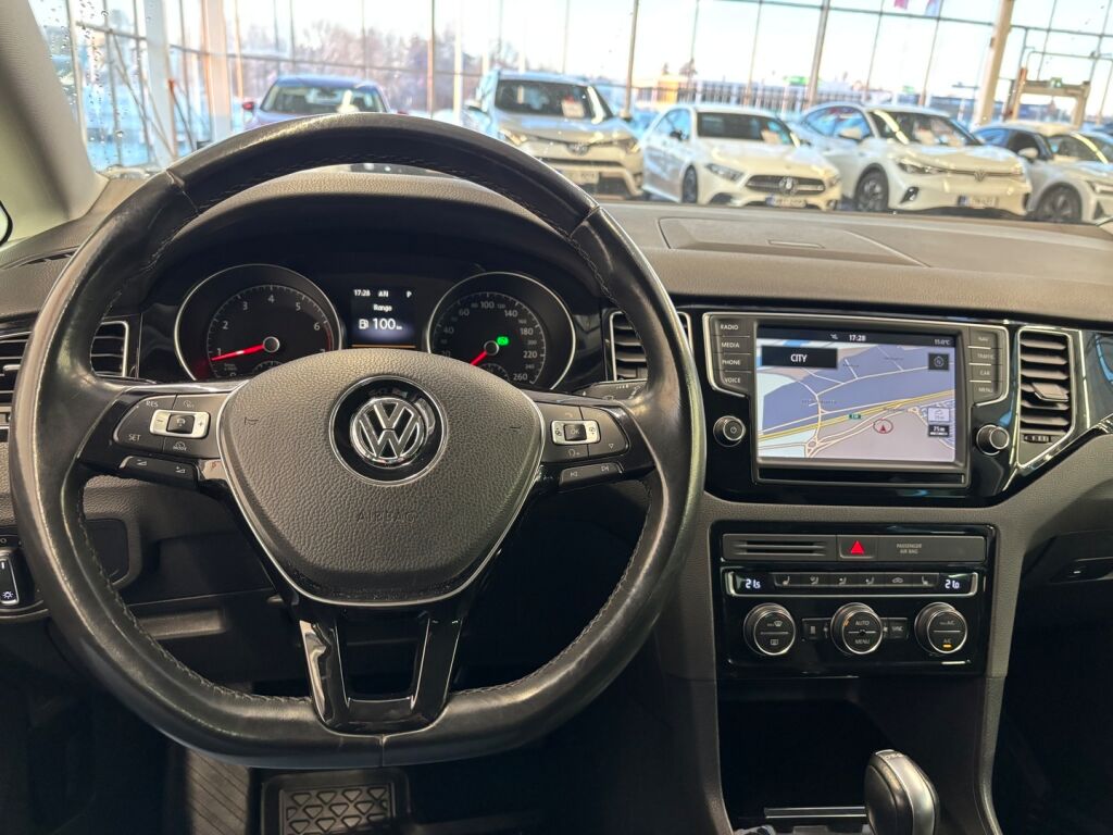 Volkswagen Golf Sportsvan 2016 Ruskea (beige)
