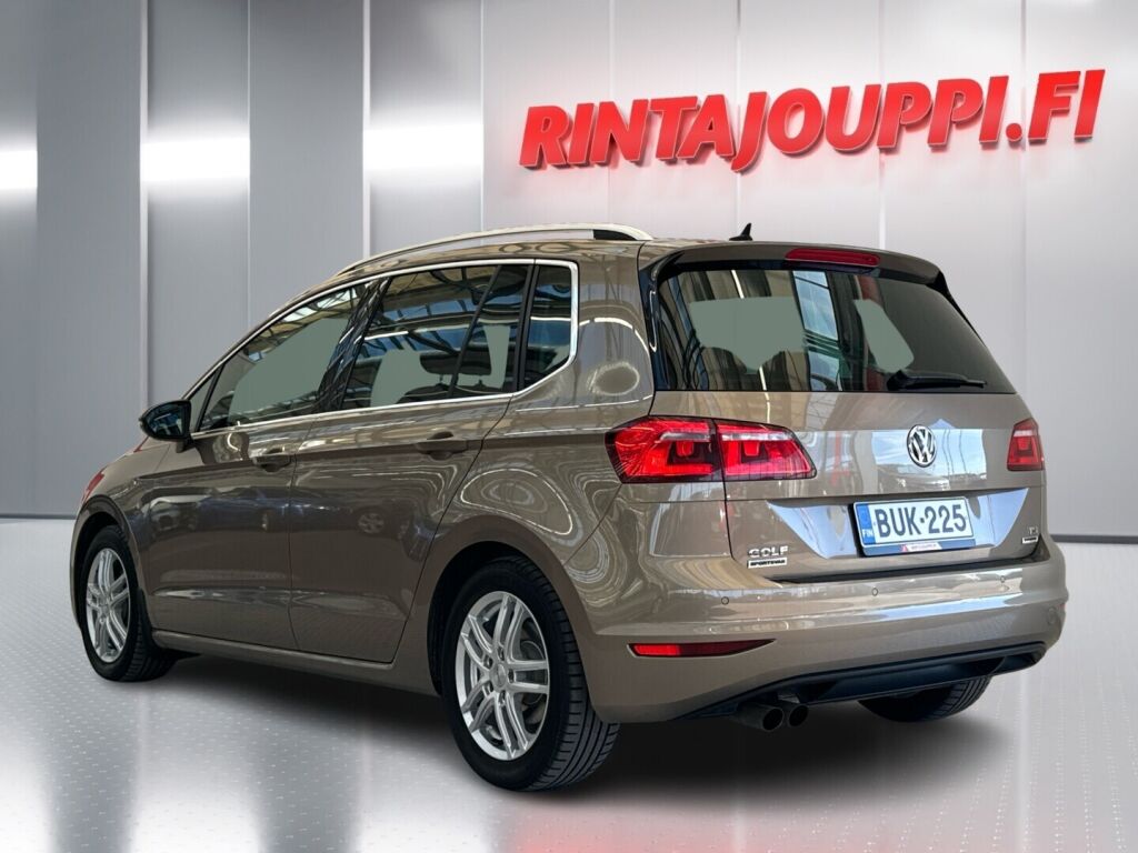 Volkswagen Golf Sportsvan 2016 Ruskea (beige)