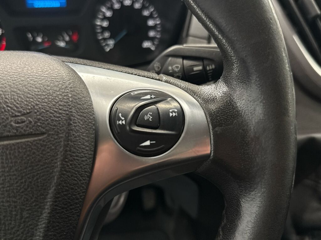 Ford Transit 2016 Valkoinen