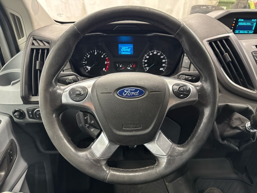 Ford Transit 2016 Valkoinen
