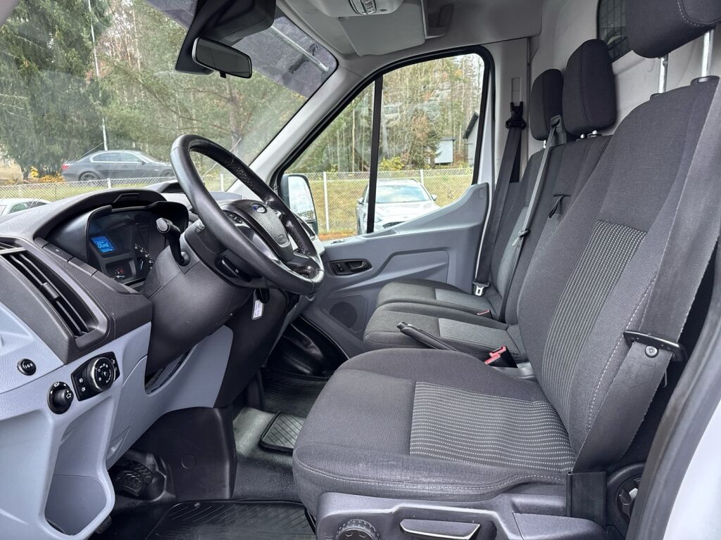 Ford Transit 2015 Valkoinen