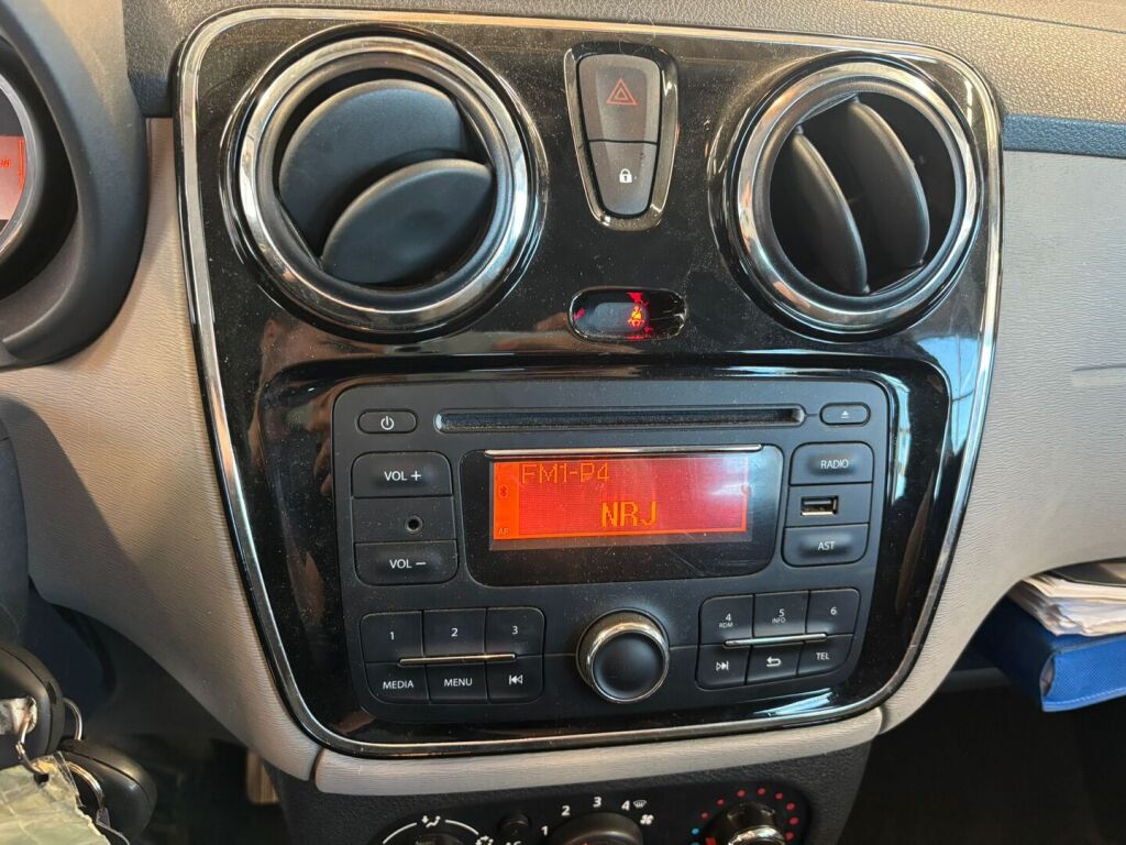 Dacia Lodgy 2015 Ruskea (beige)