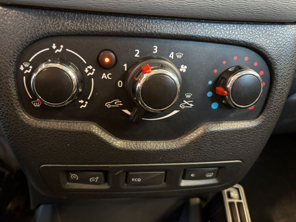 Dacia Lodgy 2015 Ruskea (beige)