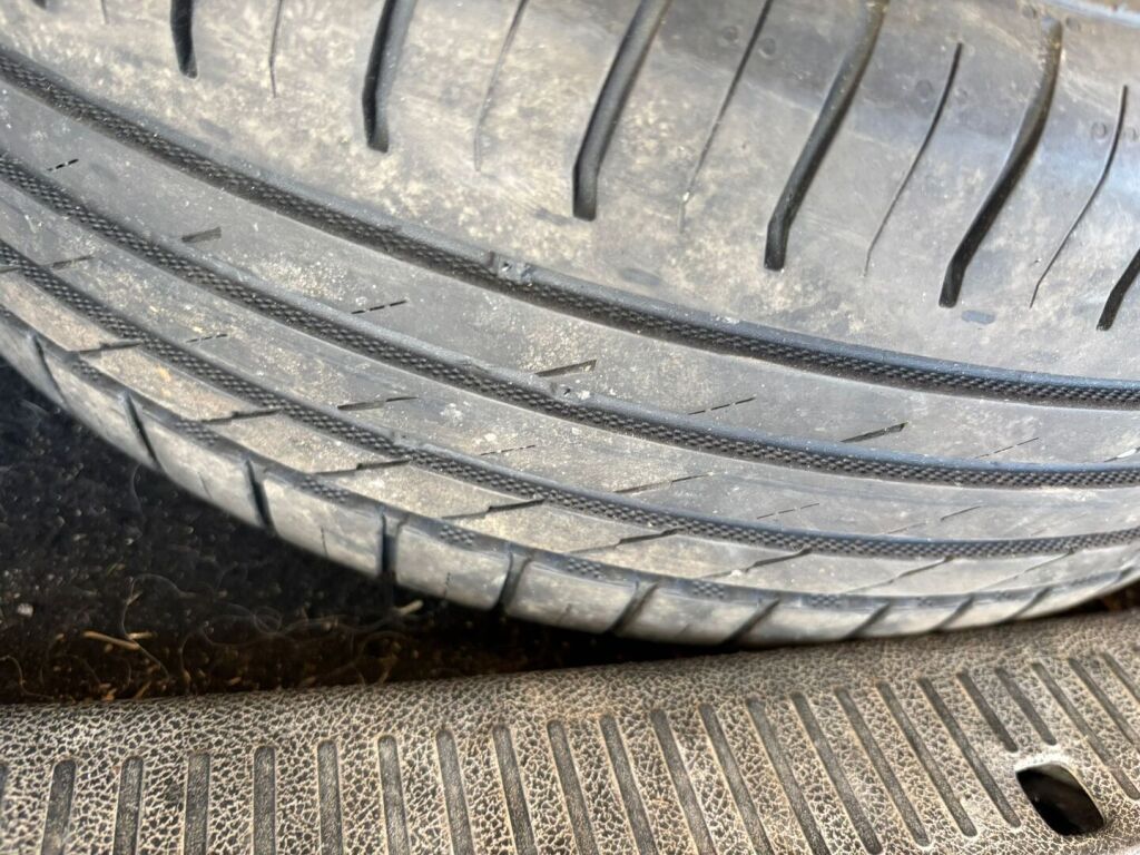 Dacia Lodgy 2015 Ruskea (beige)