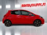 Toyota Yaris 2015 Punainen