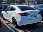 Mazda Mazda3 2018 Valkoinen